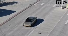 馬斯克：特斯拉 Cybercab 明年二季度量產(chǎn)，沒有方向盤和踏板